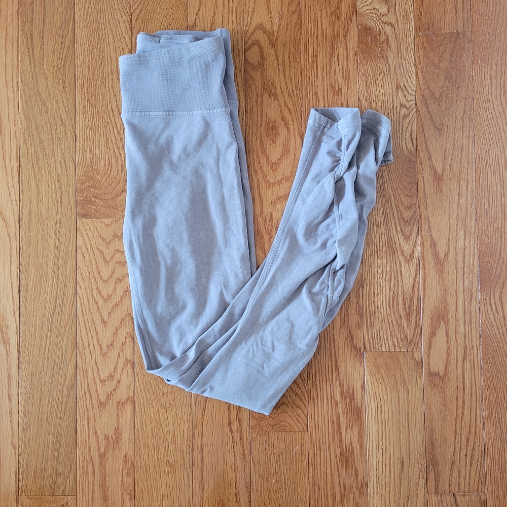 Lululemon Inner Glow Tight - Picture 4 of 4